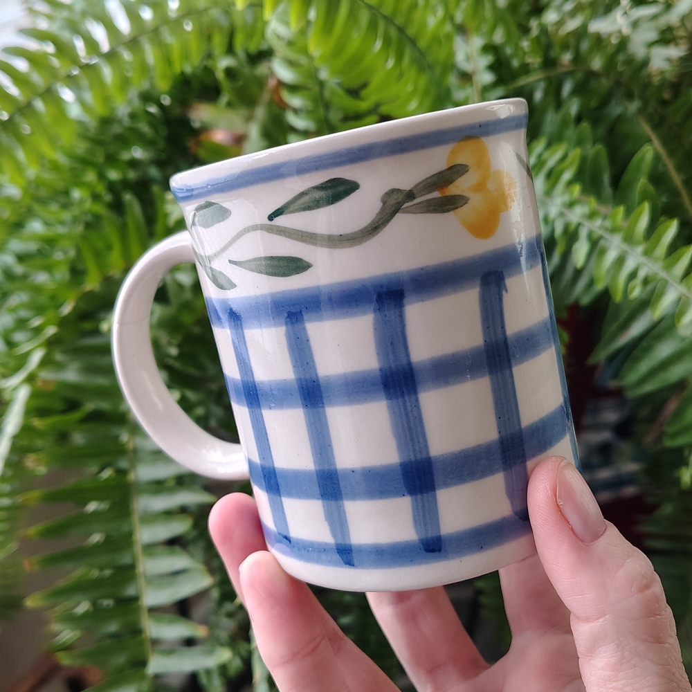 Elegant Blue And Yellow Checkered Mug